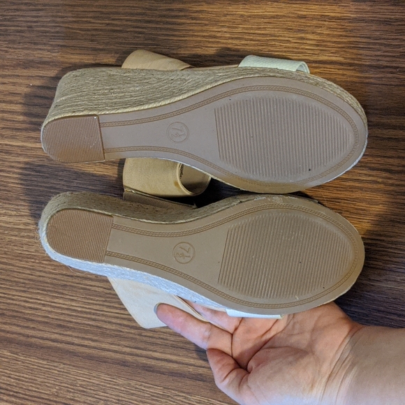 Wedges - Picture 3 of 3